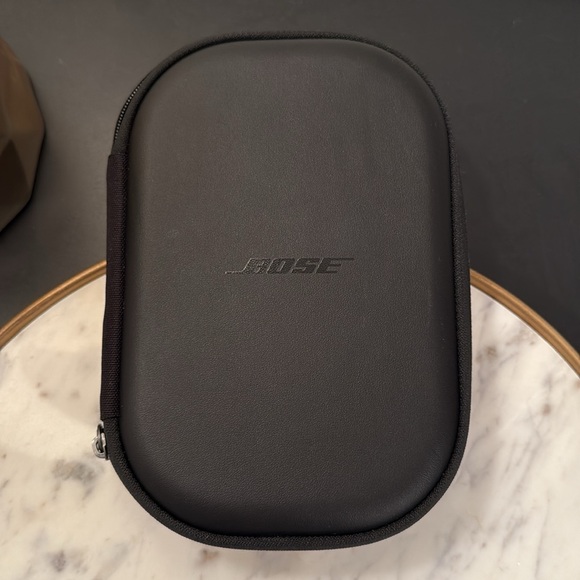 Bose QuietComfort Noise Canceling Headphones - Picture 3 of 6